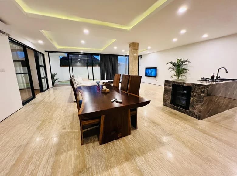 5 bedroom villa 380 m² Ungasan, Indonesia — 5