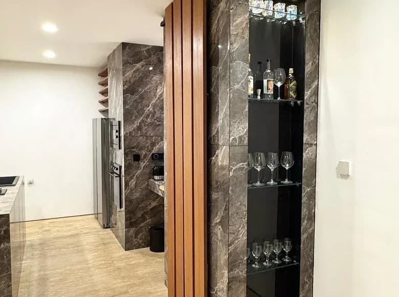 5 bedroom villa 380 m² Ungasan, Indonesia — 8