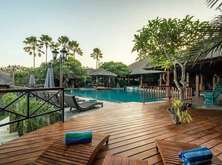 Apartment 8 bedrooms 1 700 m² Kerobokan, Indonesia — 10
