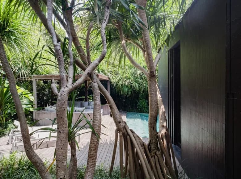 3 bedroom apartment 250 m² Kerobokan Kelod, Indonesia — 6