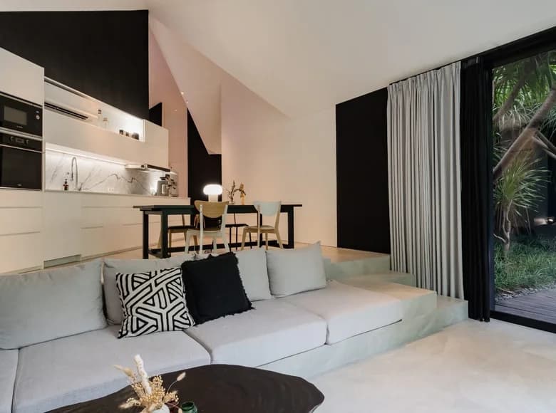 3 bedroom apartment 250 m² Kerobokan Kelod, Indonesia — 9