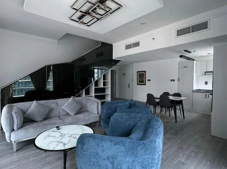 Boutique 7